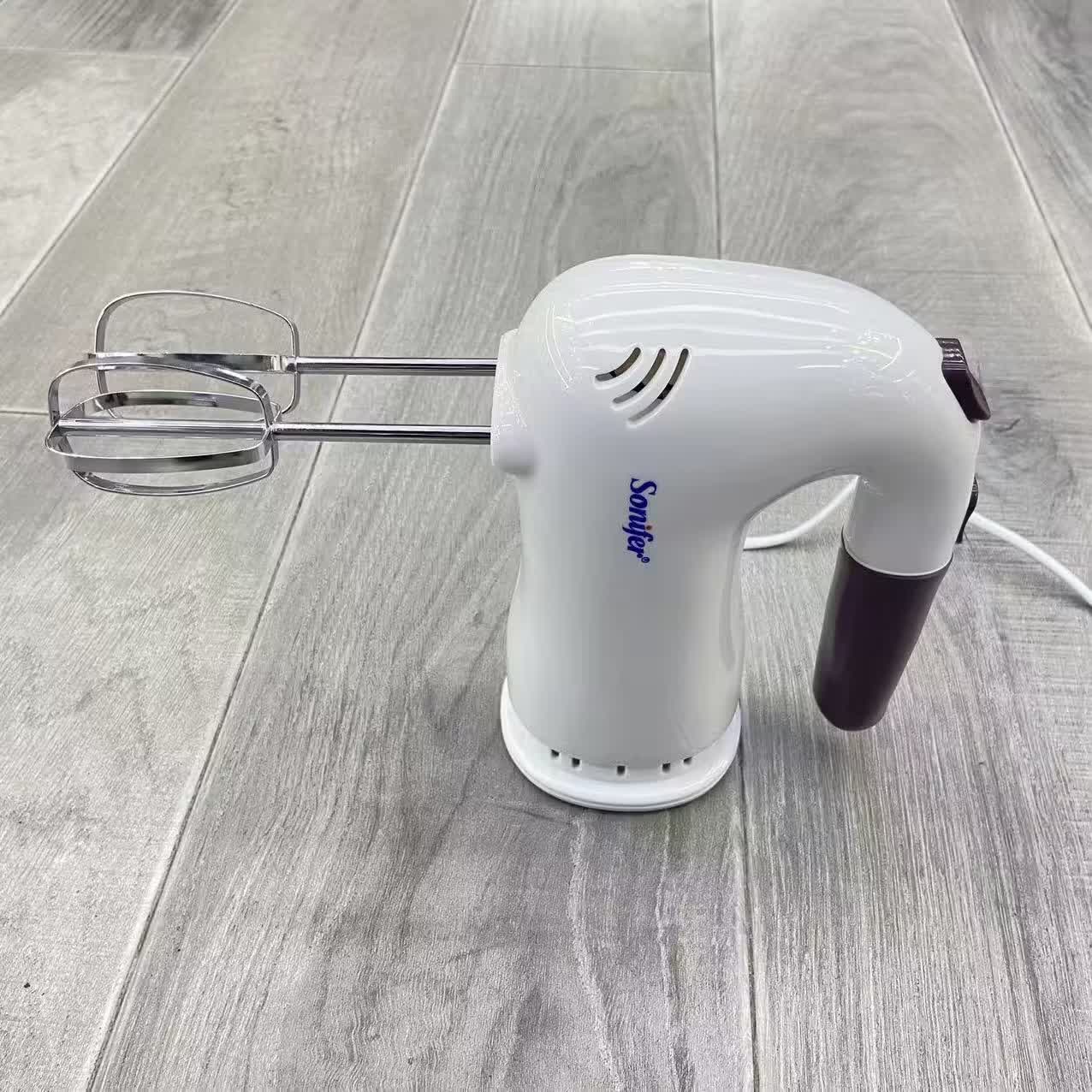 خلاط يدوي كهربائي Sonifer SF-7001 — قدرة 200 واط تقريبًا / تحكّم 5 سرعات